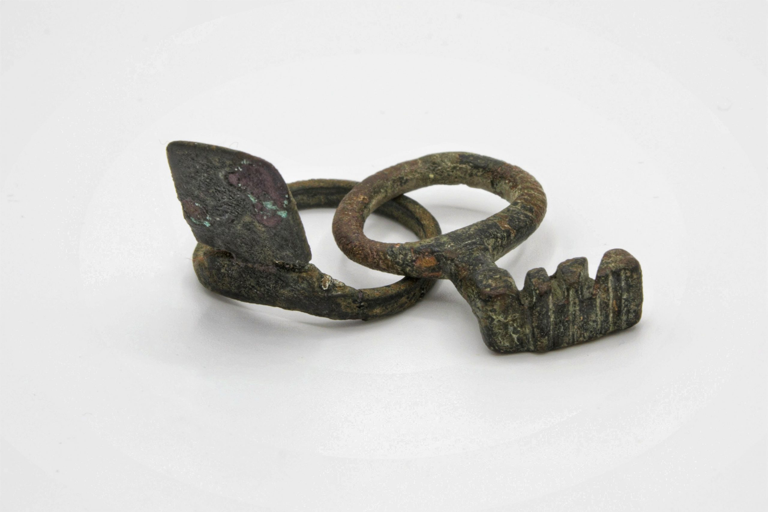 Römische Fingerringschlüssel aus dem Deutschen Schloss- und Beschlägemuseum Velbert